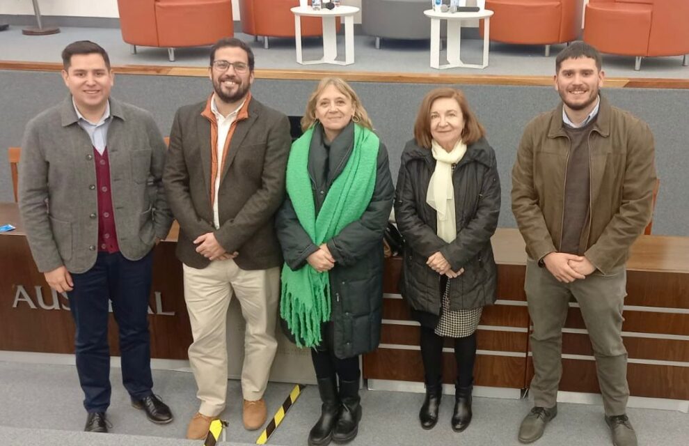 “Ucrania: testimonios sobre el terreno”, mesa con Hinde Pomeraniec, Alejo Sánchez Piccat, James Gatica Matheson y María Rosa Lojo; modera Ignacio de Casas, Universidad Austral, 12 de agosto de 2024